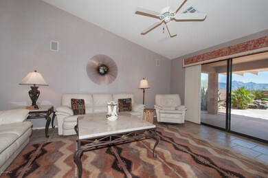 Family room-2