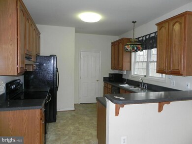 6332 Hard Bargain Cir, Indian Head, MD 20640 - photo 7