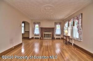 608 Colfax Ave, Scranton, PA 18510 - photo 4