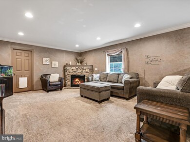 755 Apple Tree Ln, Mount Wolf, PA 17347 - photo 7