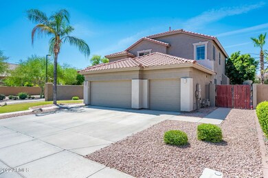741 W Locust Dr - MLS-5