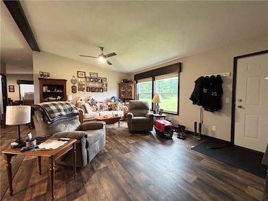 Spacious living room