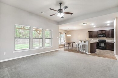Open Floor Plan w Ceiling Fans