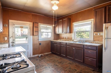 1101 Forest St, Charlottesville, VA 22903 - photo 7