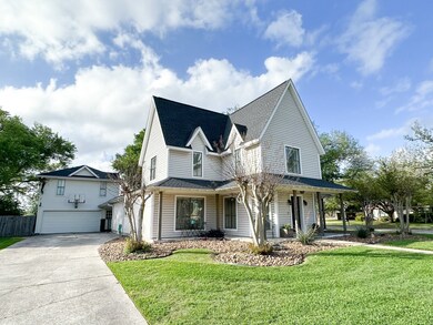102 Eagles Cove, Friendswood, TX 77546 - photo 2