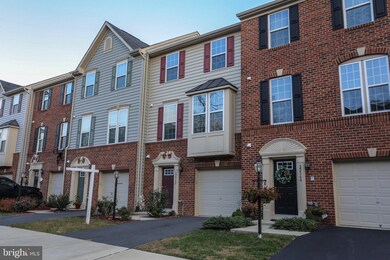 22862 Lacey Oak Terrace, Sterling, VA 20166 - photo 3