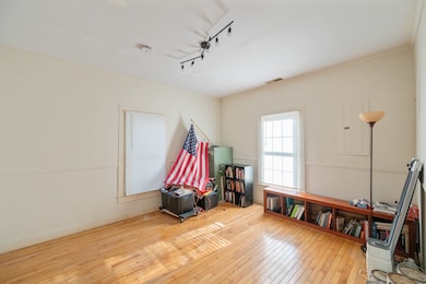 91 E 2nd St, Parsons, TN 38363 - photo 6