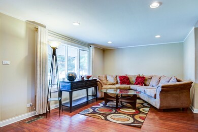 17827 Baker Ct, Country Club Hills, IL 60478 - photo 6