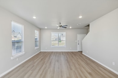 825 Feather Edge Dr, Springtown, TX 76082 - photo 4