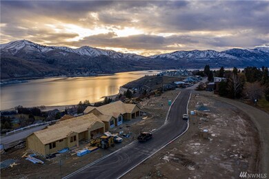 708 W Golf Course Dr, Chelan, WA 98816 - photo 3