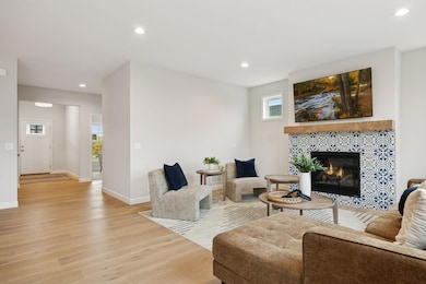 18831 Javelin Path, Lakeville, MN 55044 - photo 6