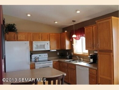 620 19th St, Zumbrota, MN 55992 - photo 6