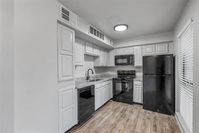 2300 Bamboo Dr unit N111, Arlington, TX 76006 - photo 7