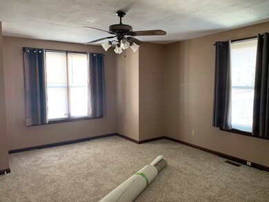 355 Field St unit 1, Fall River, MA 02721 - photo 5