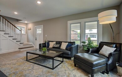 Living Room (2)
