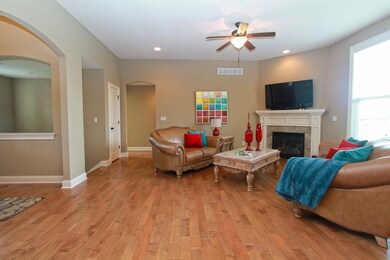 4411 Maxwell Ln Columbia, MO 65203