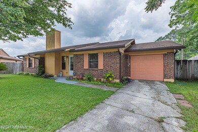 5488 Brentview Ct, Jacksonville, FL 32210 - photo 2