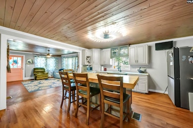 2311 Congaree Dr, Cayce, SC 29033 - photo 6