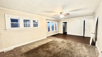 640 S Spencer St, Aurora, IL 60505 - photo 4