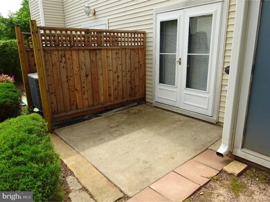 3701 Elizabeths Ct, North Wales, PA 19454 - photo 4