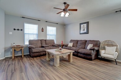 6104 Cypress Village Ct, Pearland, TX 77584 - photo 5