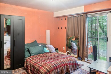 907 Rollins Ave, Capitol Heights, MD 20743 - photo 7