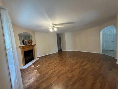 165 Turnberry Ct, Mays Landing, NJ 08330 - photo 4