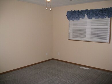 977-B Township Road 1514, Ashland, OH 44805 - photo 5