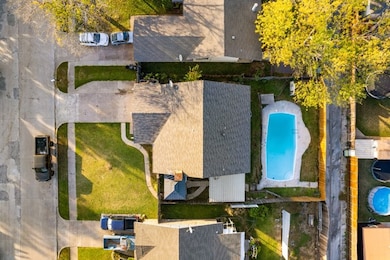 813 Via Avenida, Mesquite, TX 75150 - photo 5