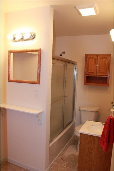 833 E Schuylkill Rd, Pottstown, PA 19465 - photo 7