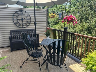 16176 Lea Oak Ct, Chesterfield, MO 63017 - photo 3