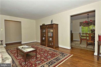 3523 Devon Dr, Falls Church, VA 22042 - photo 3