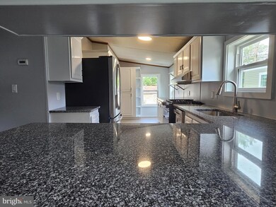 4347 Alder Dr, Doylestown, PA 18902 - photo 4