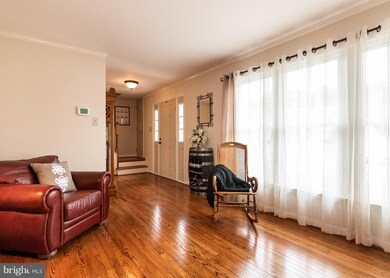 409 Kalorama Rd, Sykesville, MD 21784 - photo 6