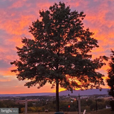 56 Diopside Dr, Chambersburg, PA 17202 - photo 4