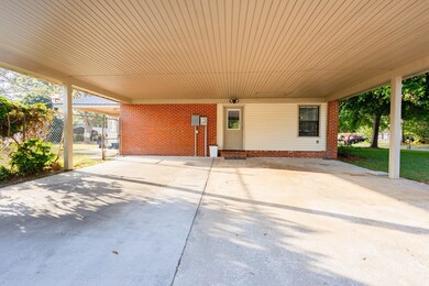 1137 Oquinn Dr, Tifton, GA 31794 - photo 6