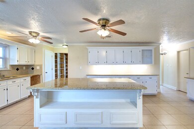 2216 N Belmont Dr, Richmond, TX 77469 - photo 6