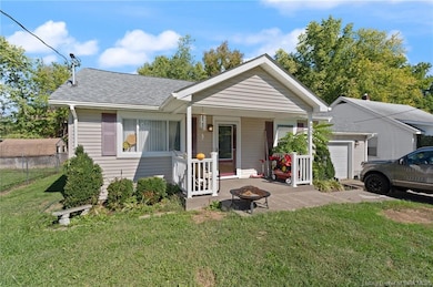 805 Elmwood Ave, New Albany, IN 47150 - photo 2