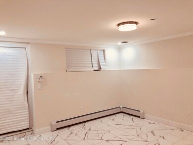374 Crystal Ave unit 2, Staten Island, NY 10314 - photo 4