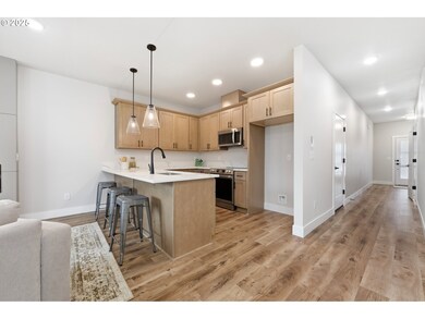 13132 Seasons Ln unit Lot 4, Oregoncity, OR 97045 - photo 2