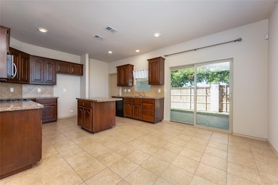 3000 Pecan Tree Dr, Denton, TX 76210 - photo 7