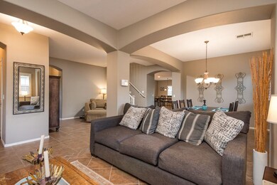 06- FORMAL LIVING