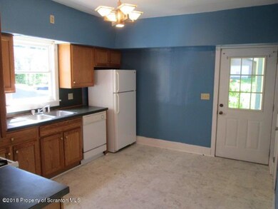 415 N Irving Ave, Scranton, PA 18510 - photo 2