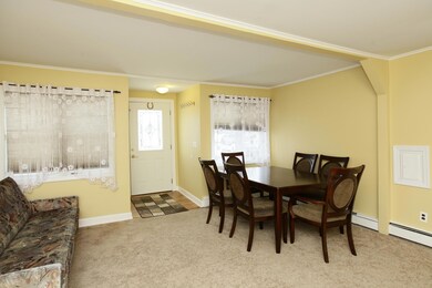 005_Living & Dining Room