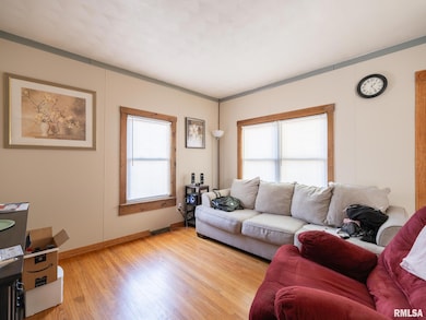 537 S Byron Ct, Peoria, IL 61604 - photo 5