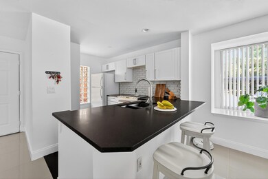 4807 Via Palm Lakes unit 1501, West Palm Beach, FL 33417 - photo 4