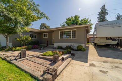 1482 N Sampson St-7