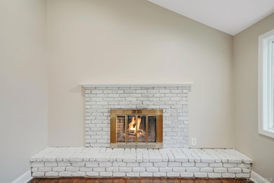 69 Poplar St, Port Jefferson Station, NY 11776 - photo 5