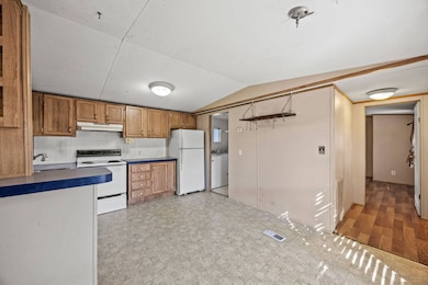 7800 Mockingbird Ln unit 96, North Richland Hills, TX 76180 - photo 6