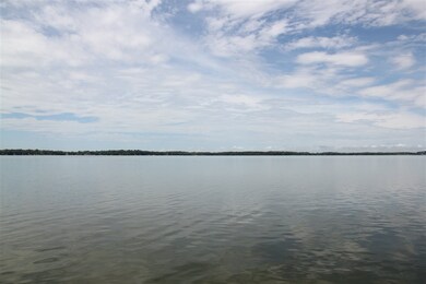 2909 Camp Leonard Rd, Mc Farland, WI 53558 - photo 6